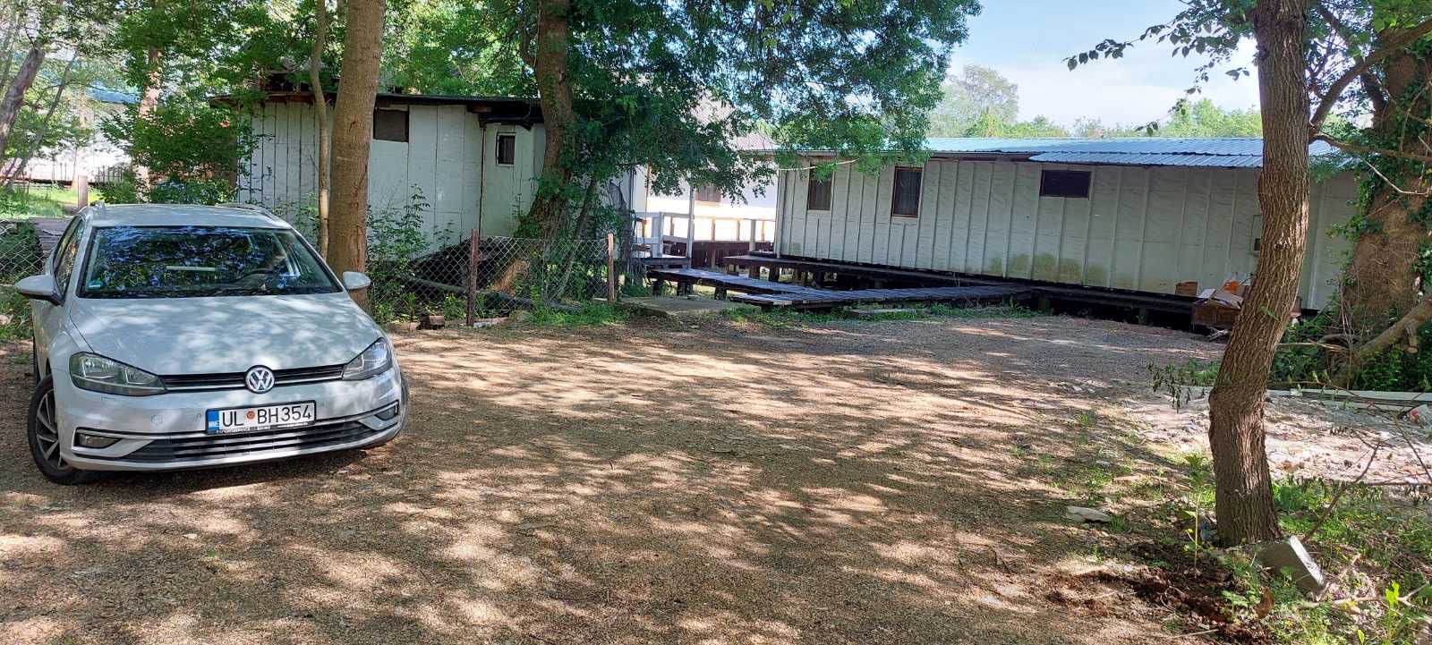 Spacious gravel lot in Ulcinj, Montenegro, near sought-after properties and a modern single-story building&mdash;ideal investment via immobilien.ekosphere.me by ekosphere doo.