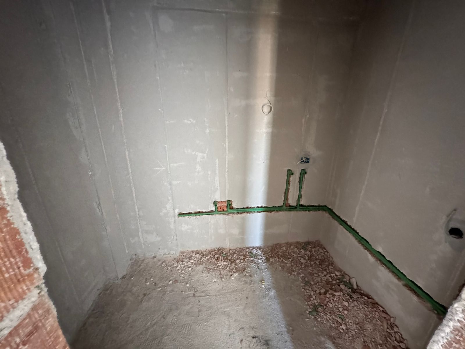 Investment-ready unfinished room in Ulcinj, Montenegro&mdash;prime opportunity from immobilien.ekosphere.me by Ekosphere doo.