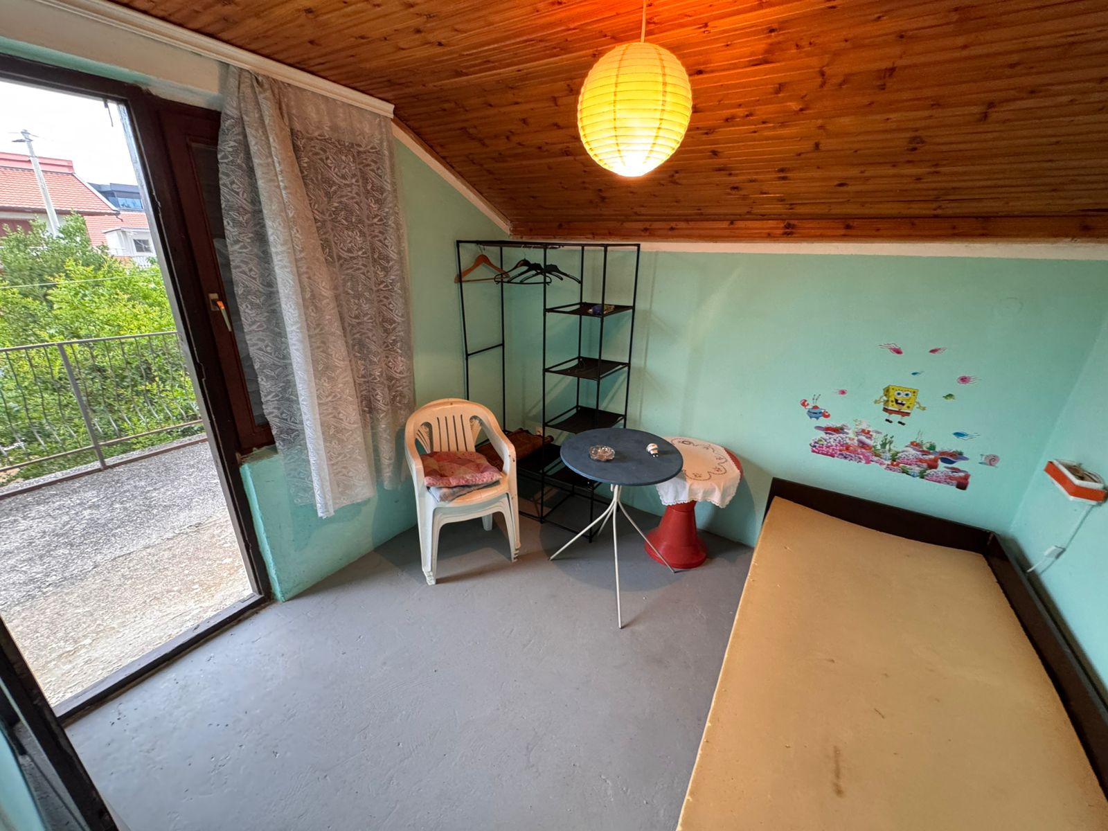 Charming Ulcinj room with balcony, mint walls, wood ceiling&mdash;prime investment on immobilien.ekosphere.me by Ekosphere doo.