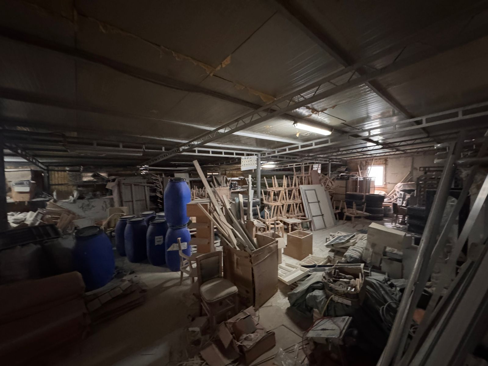 Spacious warehouse in Ulcinj, Montenegro with ample storage & investment potential. Exclusive on immobilien.ekosphere.me by ekosphere doo.